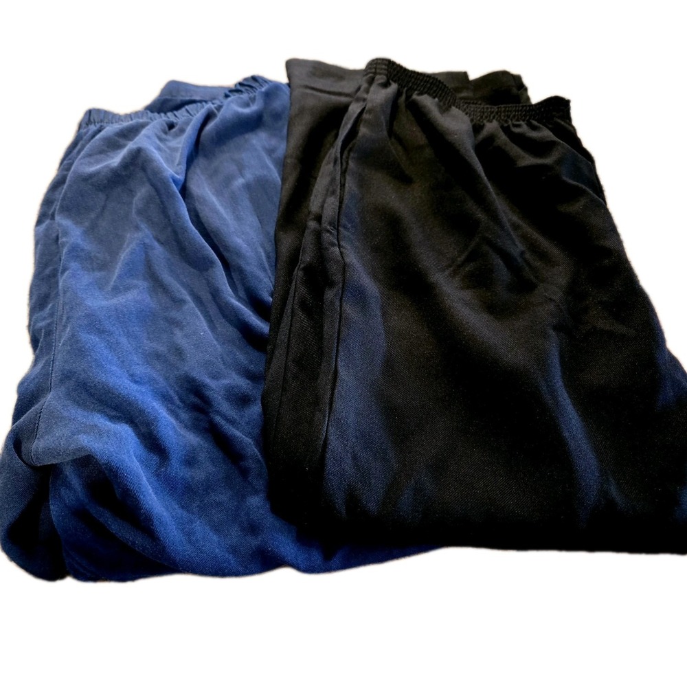 Lot Of 2!Classic Essentials WomensPants. Color Black Blue.